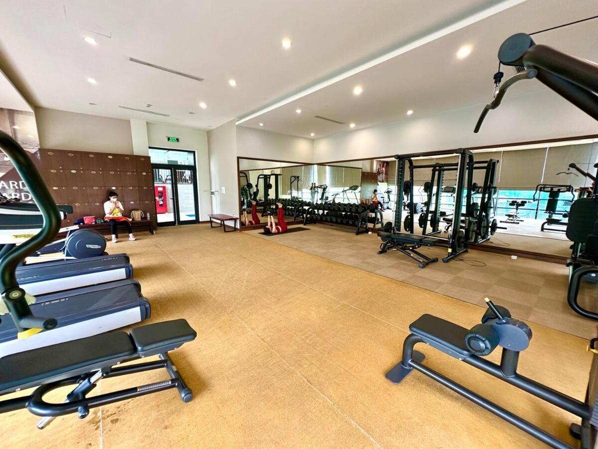 Luxury Two Bedroom, Fast Airport Access, Close To Marriott Căn hộ *