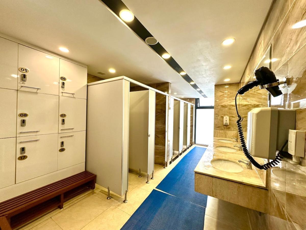 Căn hộ Luxury Two Bedroom, Fast Airport Access, Close To Marriott